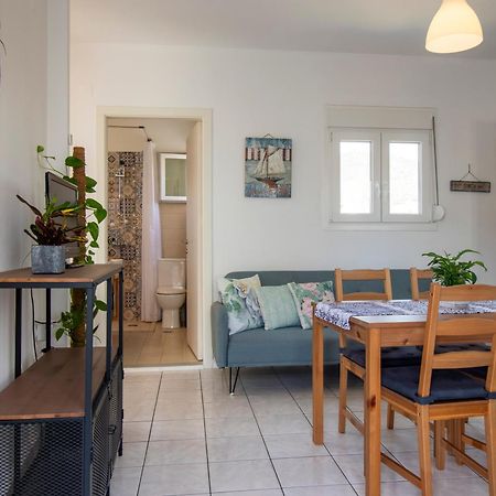 Babilia Central Appartment Suites Limenas Hersonisou Hersonissos  Exteriör bild