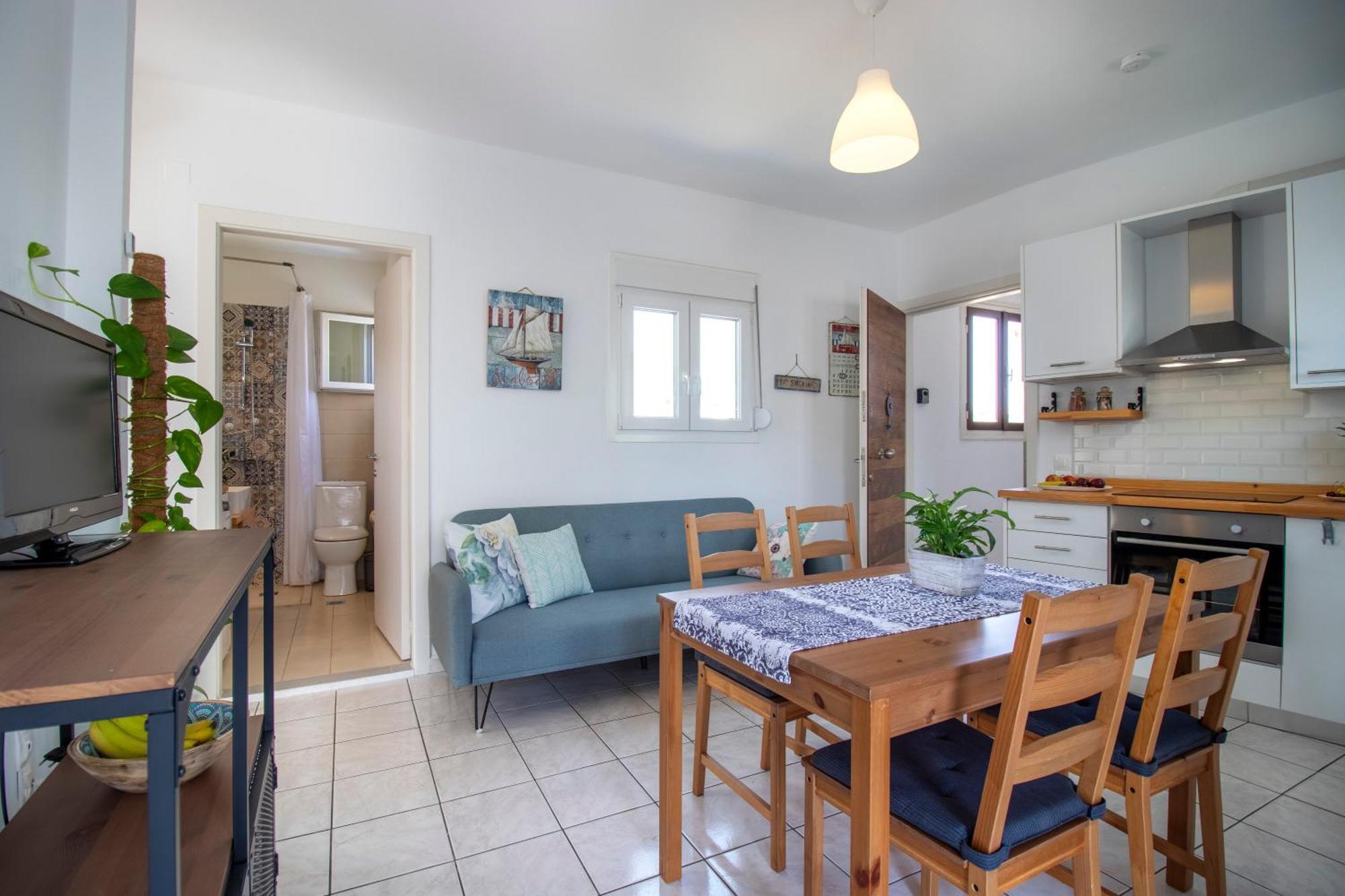 Babilia Central Appartment Suites Limenas Hersonisou Hersonissos  Exteriör bild