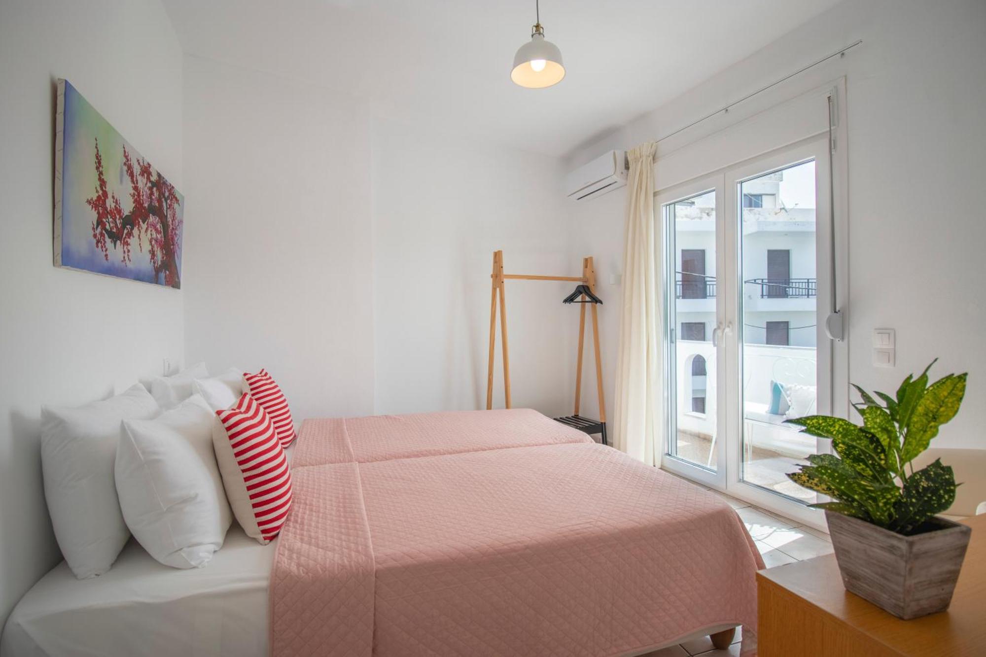 Babilia Central Appartment Suites Limenas Hersonisou Hersonissos  Exteriör bild